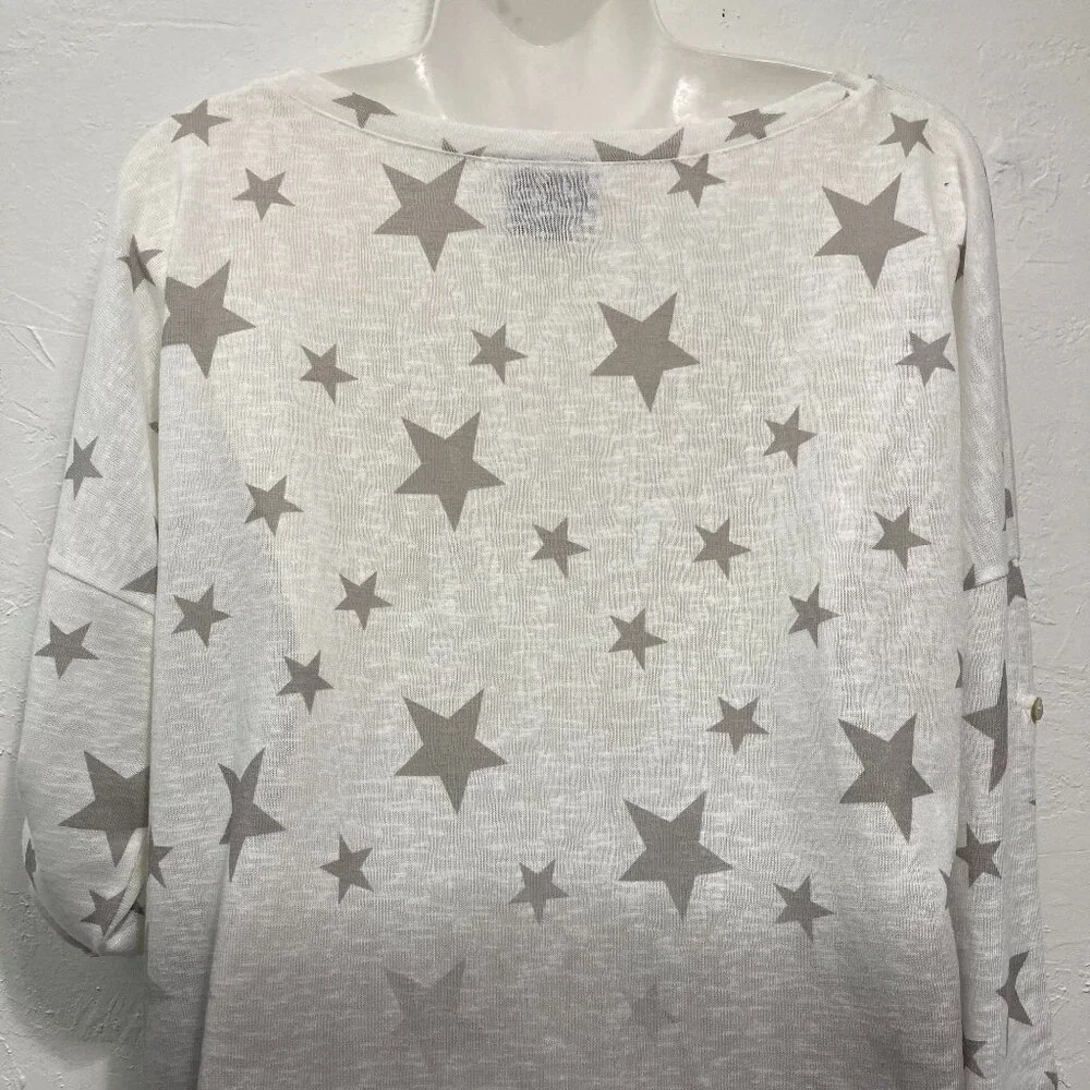 Vecceli Italy Knit Top Long Roll Tab Sleeve Two Tones Stars White High Low Hem - Picture 4 of 10